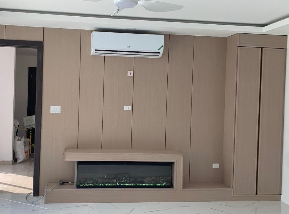 Commercial TV wall install